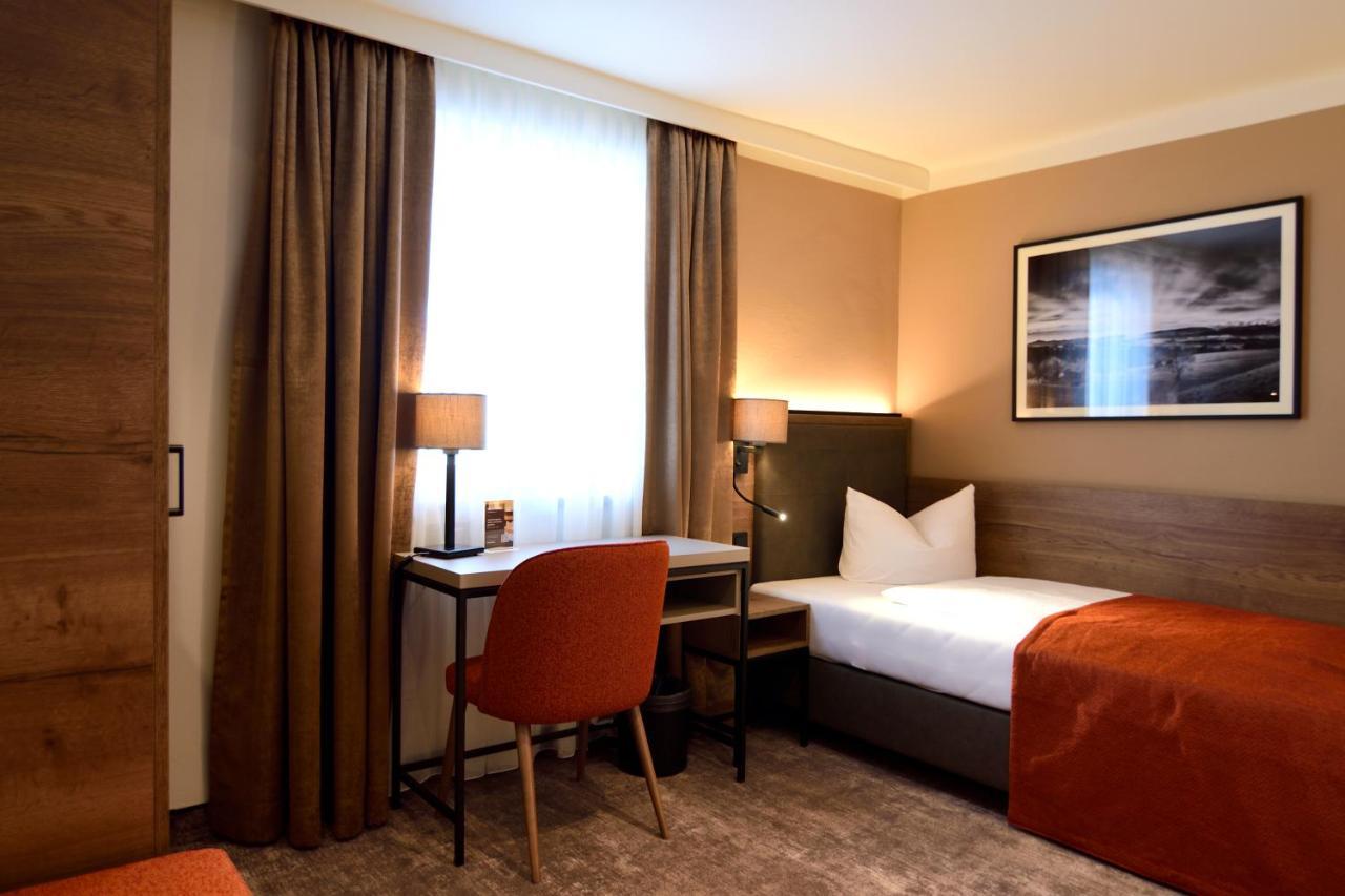Lindenberger Hof Hotel Линденберг-им-Алгой Екстериор снимка