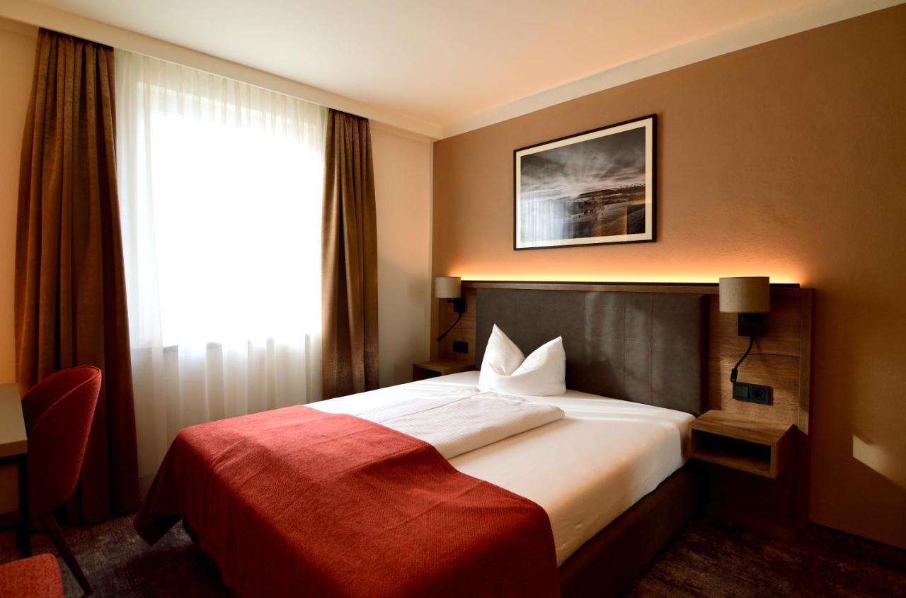 Lindenberger Hof Hotel Линденберг-им-Алгой Екстериор снимка