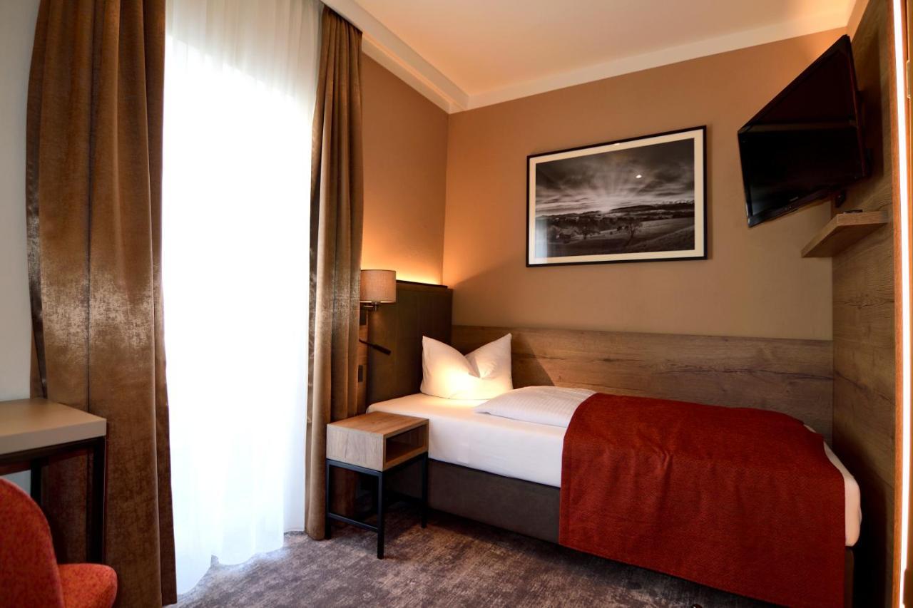 Lindenberger Hof Hotel Линденберг-им-Алгой Екстериор снимка