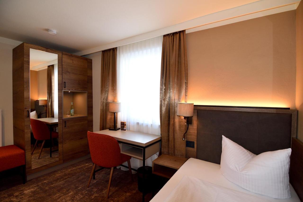 Lindenberger Hof Hotel Линденберг-им-Алгой Екстериор снимка