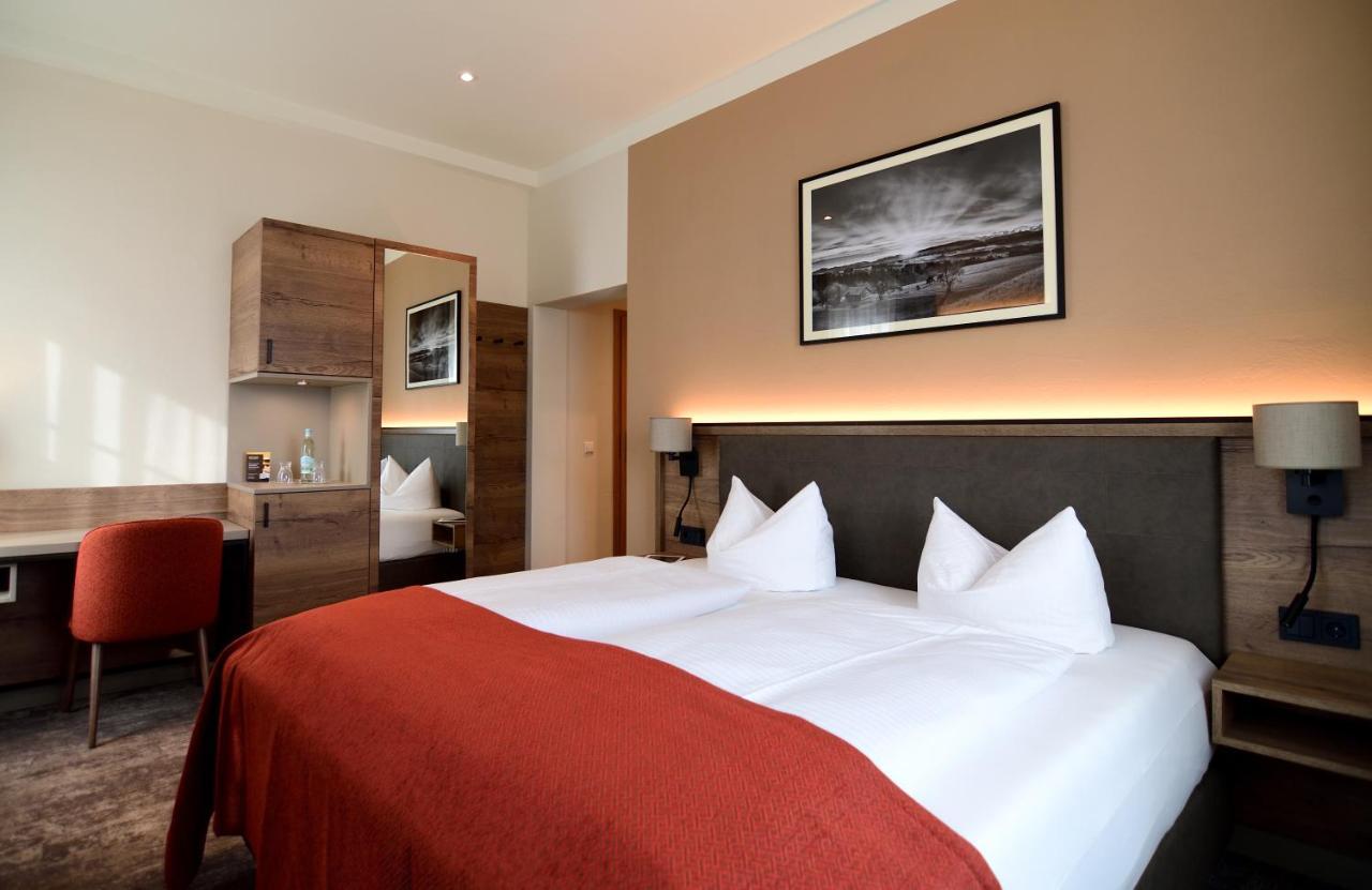 Lindenberger Hof Hotel Линденберг-им-Алгой Екстериор снимка